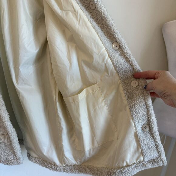 Vintage Tudor Court LG Heritage Sherpa Country Coat Alpine Winter Cottagecore - Picture 13 of 16